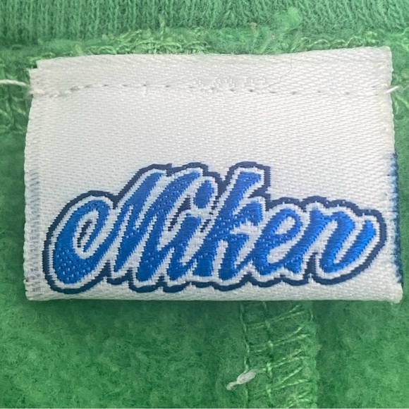 Mike’s Women’s Capri Sweatpants M Green White Paisley w/90 On Leg No Drawstring - Picture 9 of 10